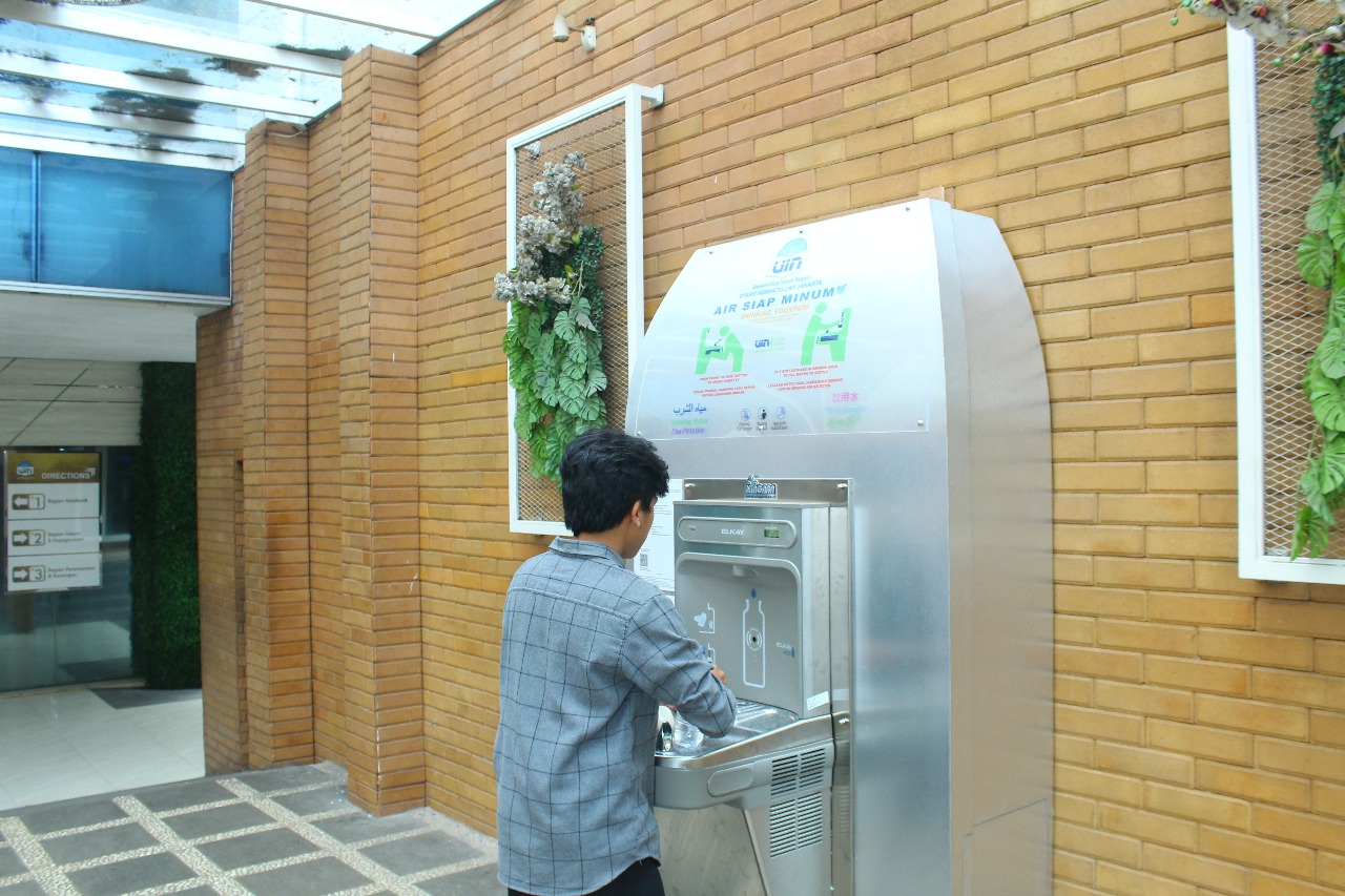 Tempat Isi Ulang Air